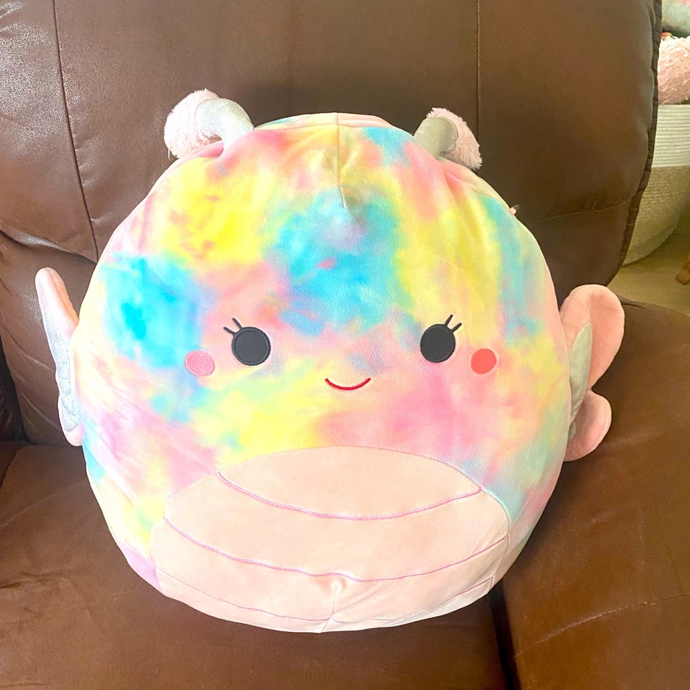 Wren Squishmallow